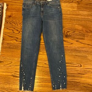 Zara woman’s skinny jeans with pearl embellishment Sz 10 Nice